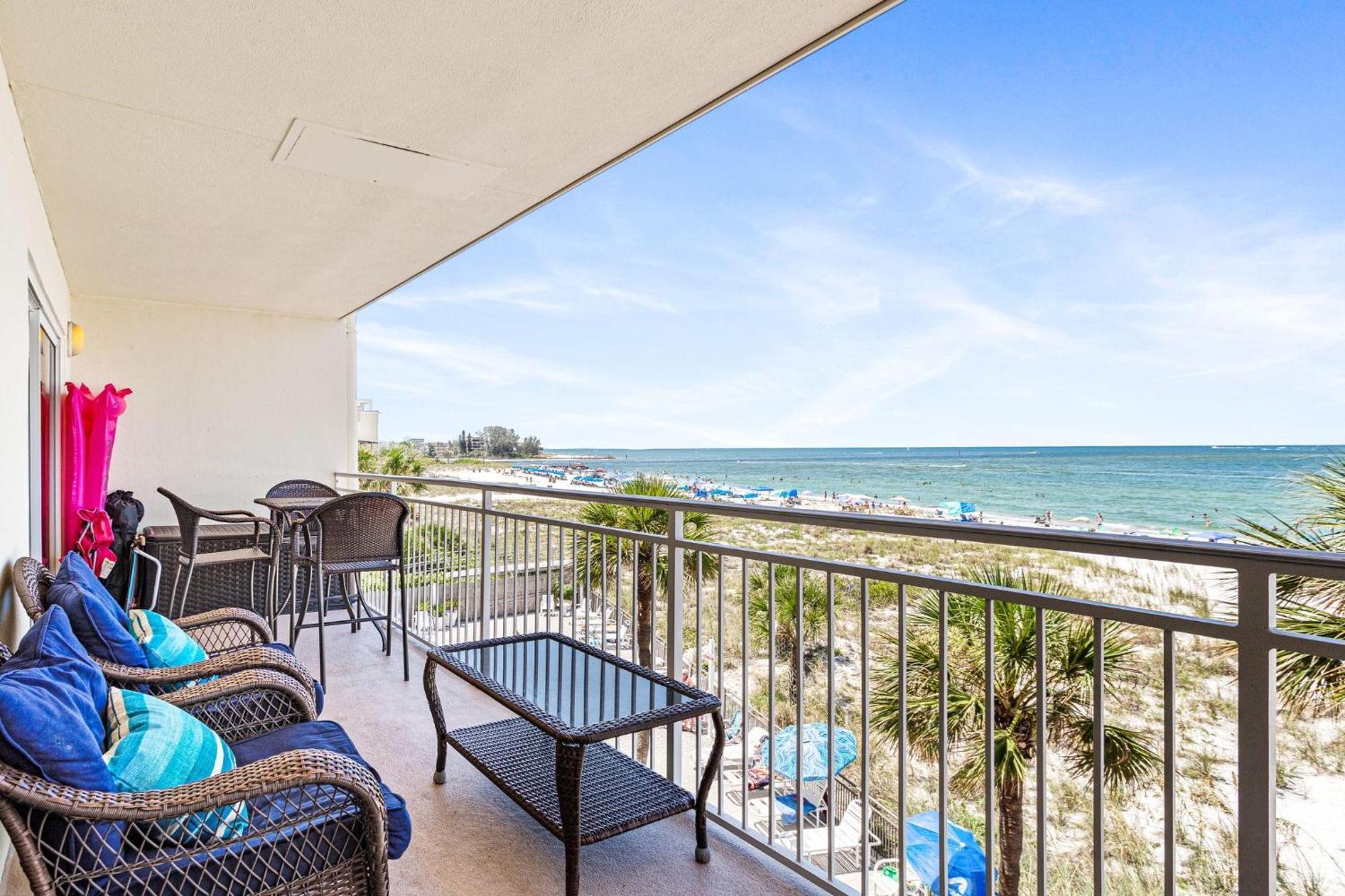 Beachfront Madeira Norte St. Pete Beach Eksteriør bilde